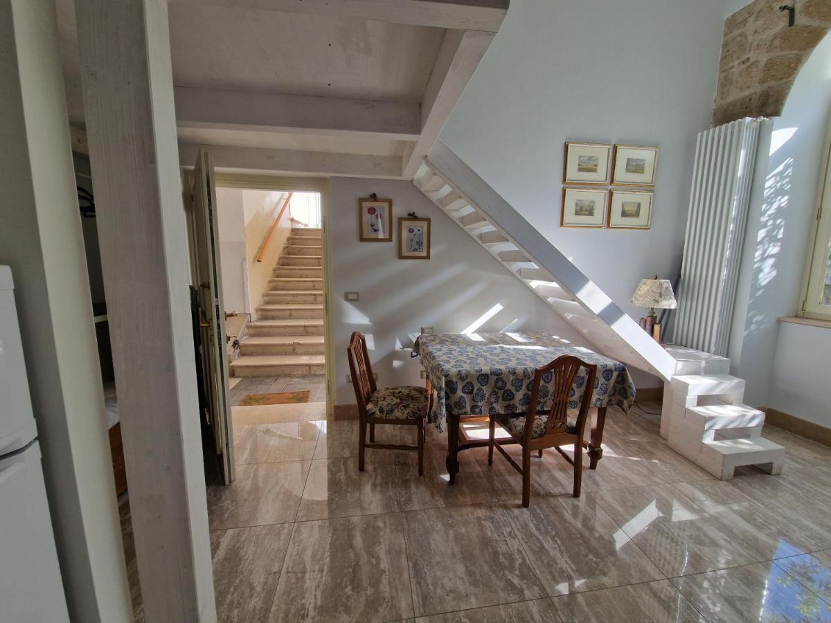 Apartamento La Casa Di Carmen Melfi Exterior foto